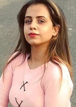 Call Girls near Hotel The Leela Palace